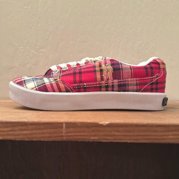 NEW Plaid U.S. Polo Assn. Tennis Shoes - Picture 3 of 15
